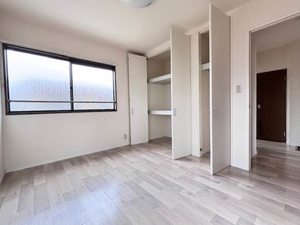 フローラ小倉寺 202号-8