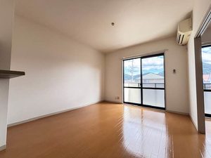 エターナルタウン C 202号-2