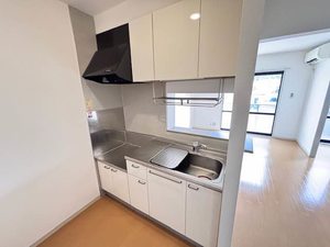 エターナルタウン C 202号-4