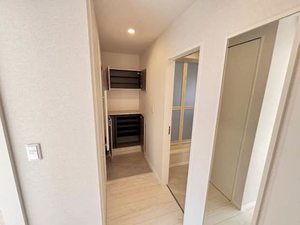 ニューエステート笹谷　Ｃ 203号-3