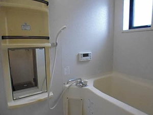 アークタウン舟山 A 202号-3