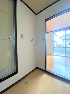 コ－ポ３３ 101号-8