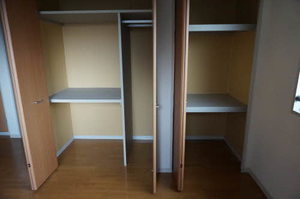 ファミーユ 202号-9