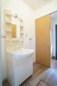 ヴィラ・クラシオンA 102号-7