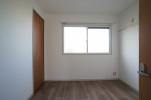 ヴィラ・クラシオンA 102号-9