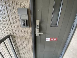 ヴィラ・クラシオンB 201号-7