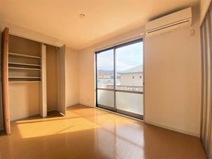 エターナルタウン E 201号-2