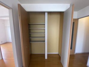 ハッピープレイス　Ｃ 105号-6