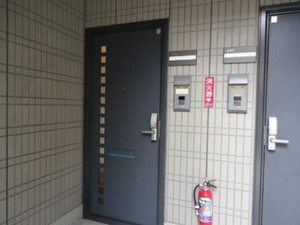 アイリスタウンB 201号-4