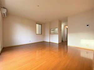 サングリ－ンＢ 101号-3