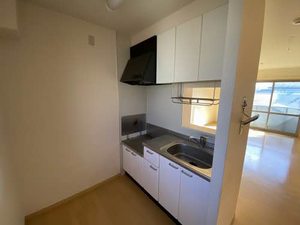 シャーメゾン方木田 201号-4