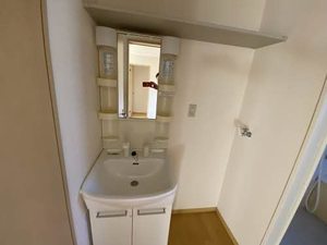 シャーメゾン方木田 201号-8