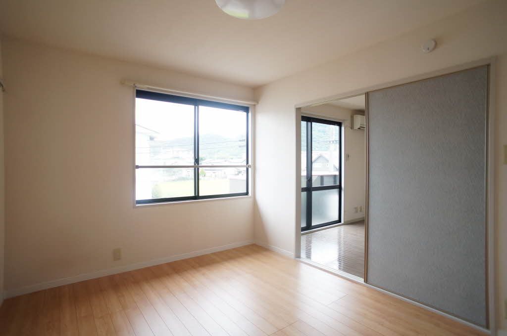 セフィーラ泉 201号-9