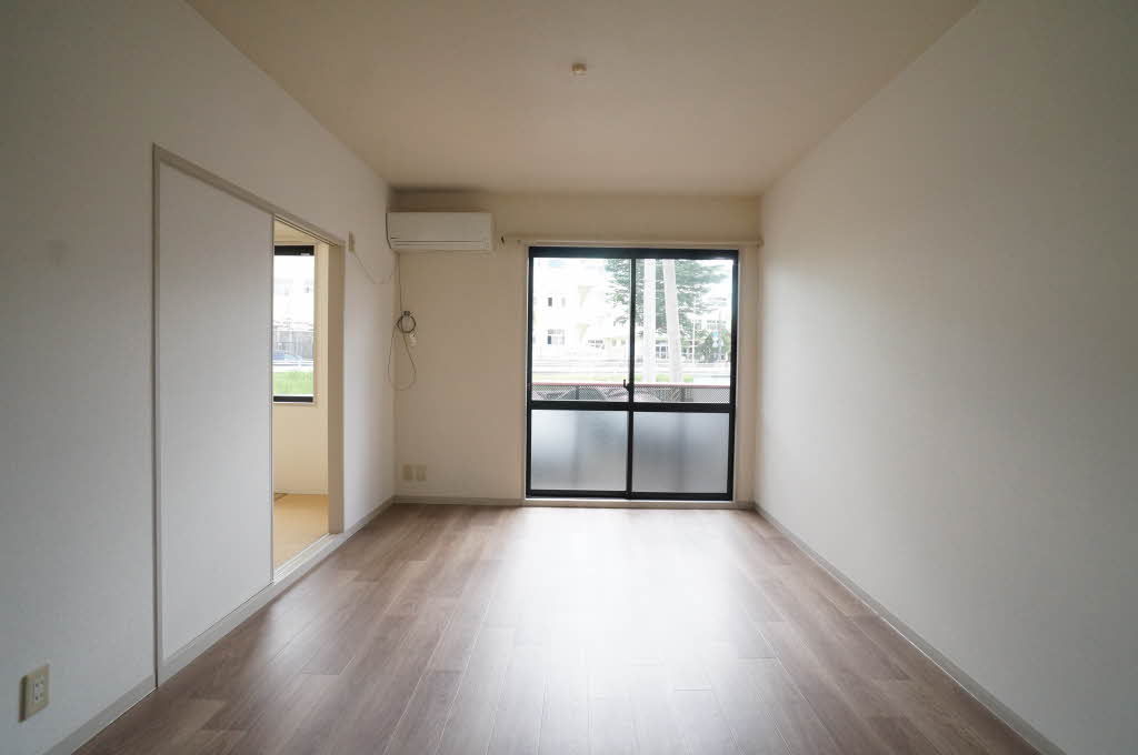 ディアスファミーユ　Ｄ 102号-2