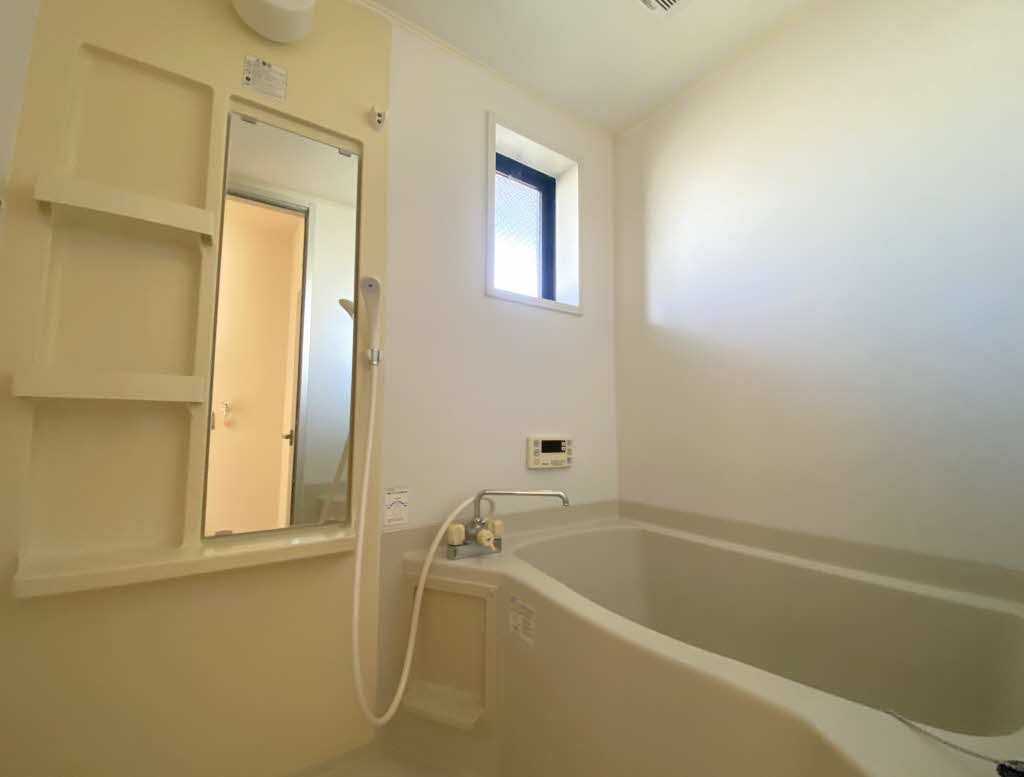 ディアスファミーユ D 202号-6