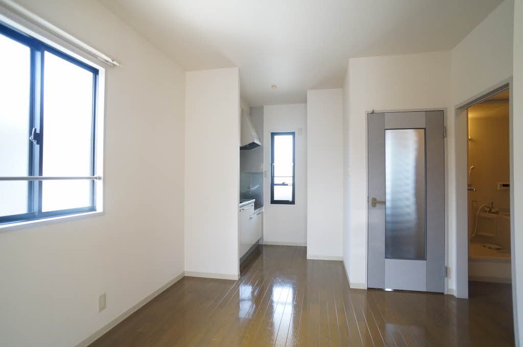 グランディス笹谷　Ｅ 201号-5