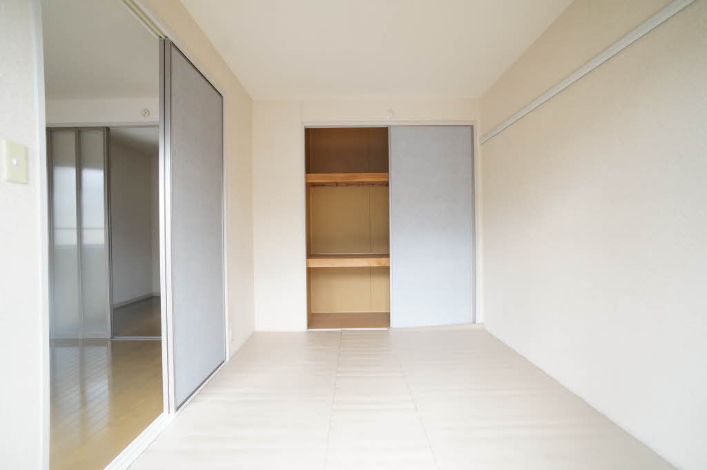 グランディス笹谷　Ｅ 201号-12