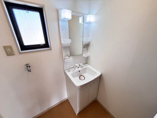 エターナルタウン A 202号-8