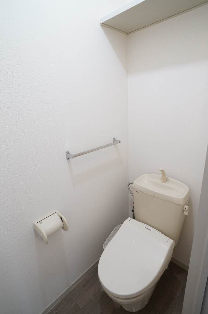 エターナルタウン D 201号-7