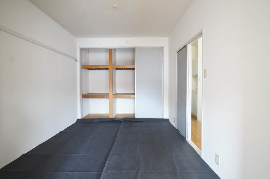 エターナルタウン D 201号-11