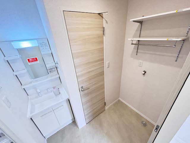 ニューエステート笹谷　Ｃ 203号-7