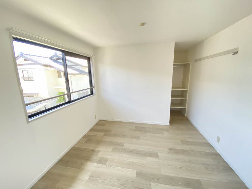 ファミールＭ・Ｋ－Ｅ 202号-10