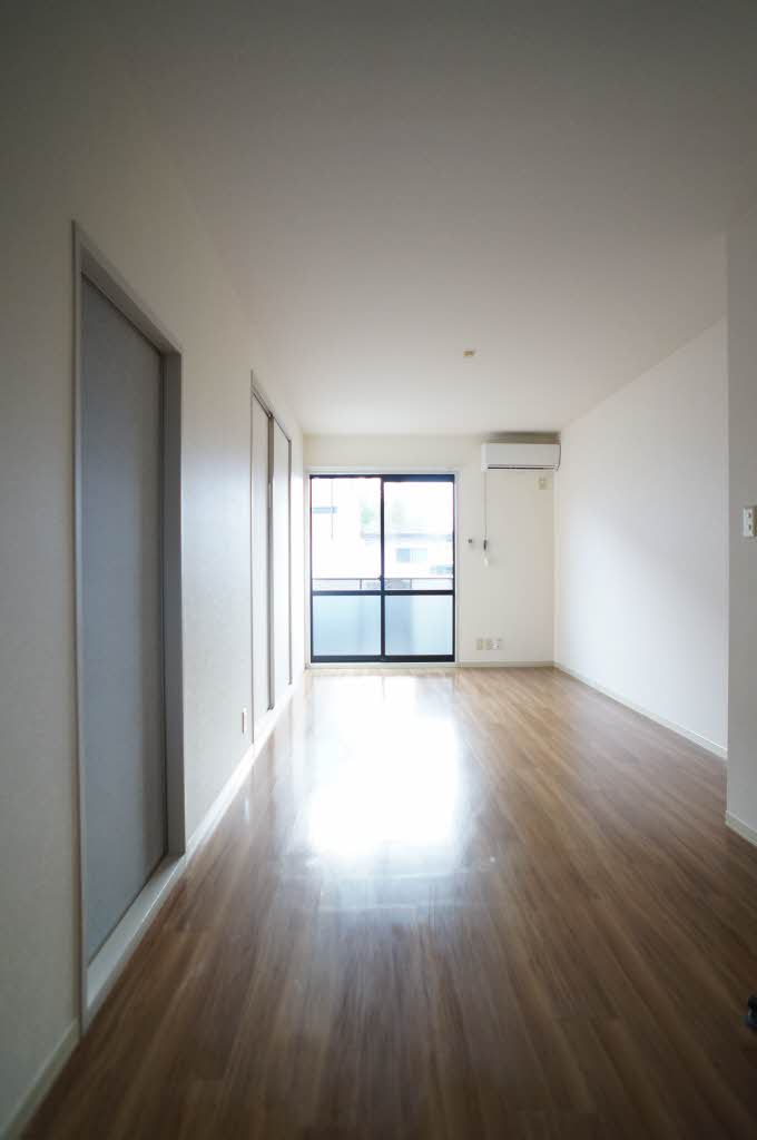 エミネンス　Ｃ 102号-2