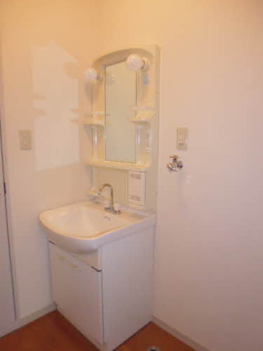 グリーンフィールド成出　Ａ 201号-4