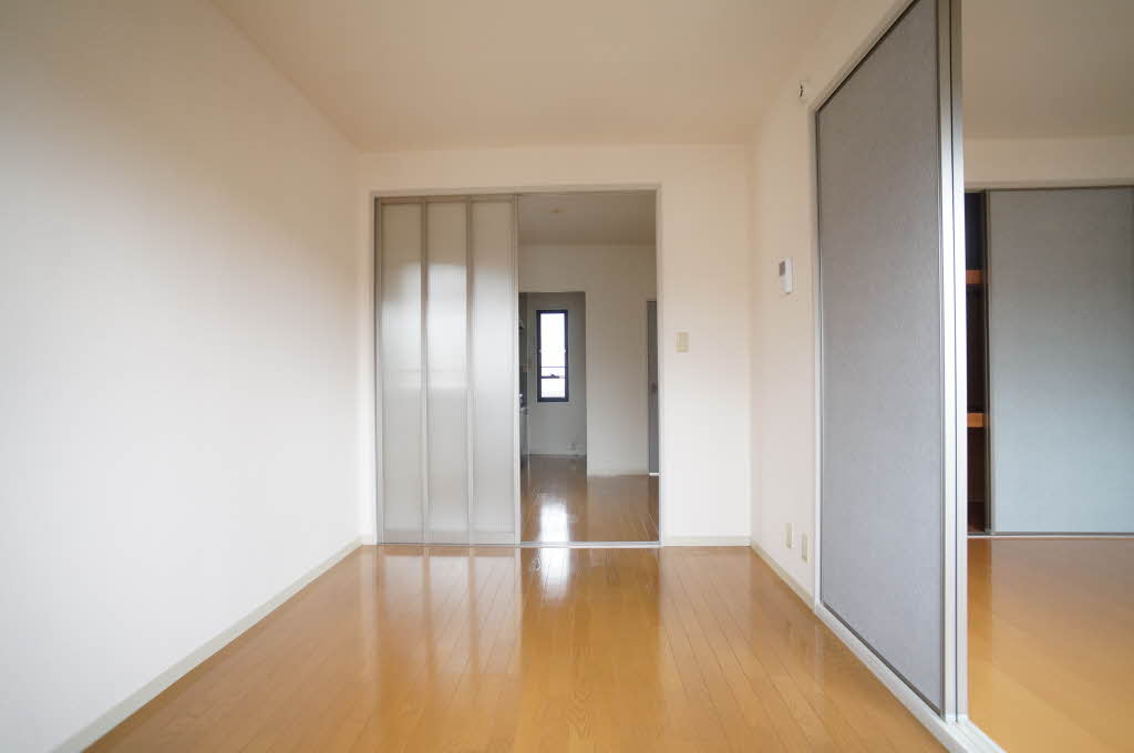 御蔵ガーデンシティ B 201号-3