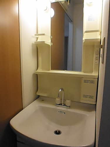 アークタウン舟山 A 202号-4