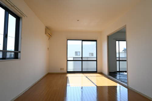 サンライズコーポ 201号-2