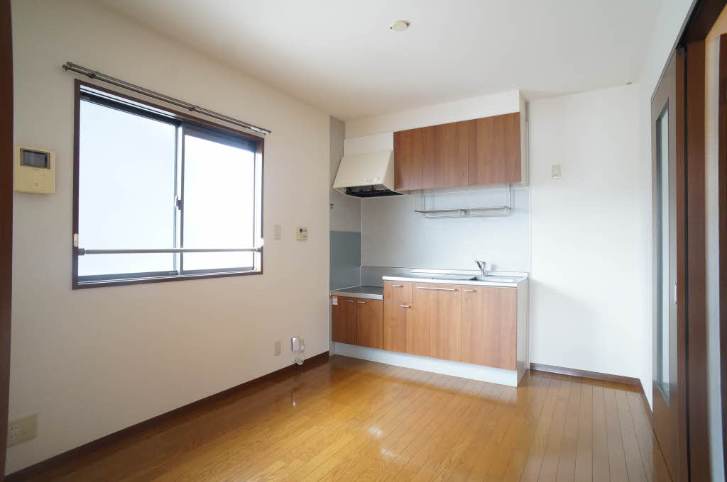 リバティガ－デンⅡＢ 201号-4