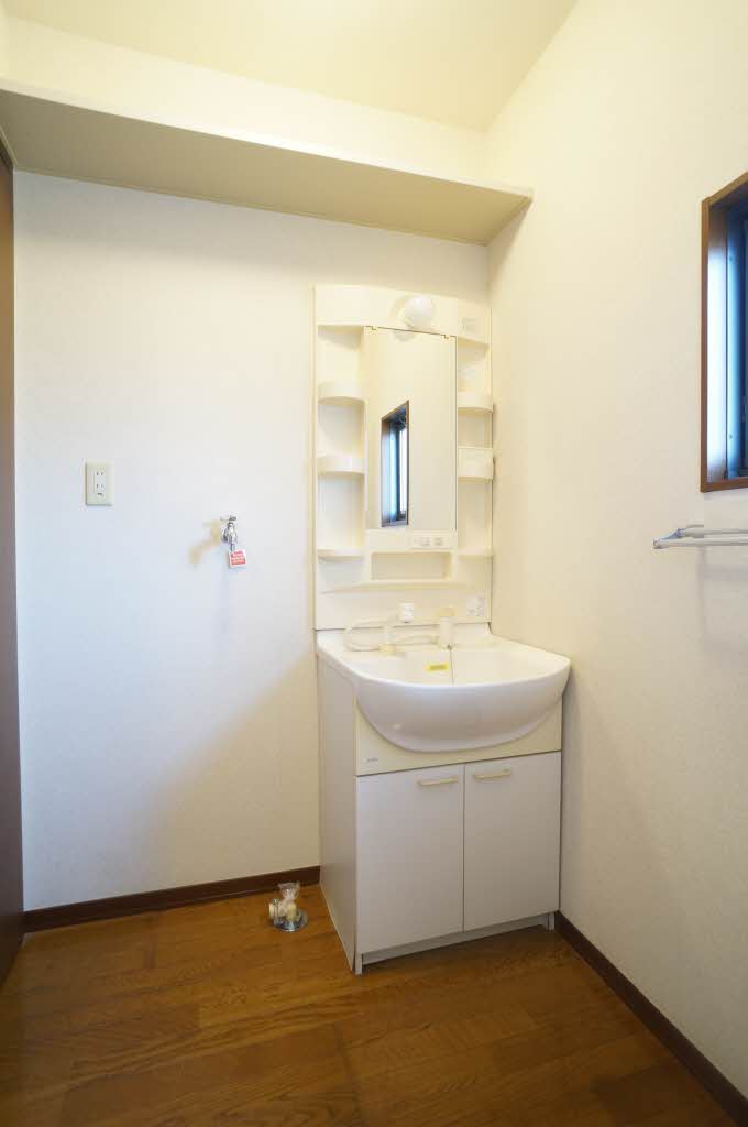 リバティガ－デンⅡＢ 201号-8