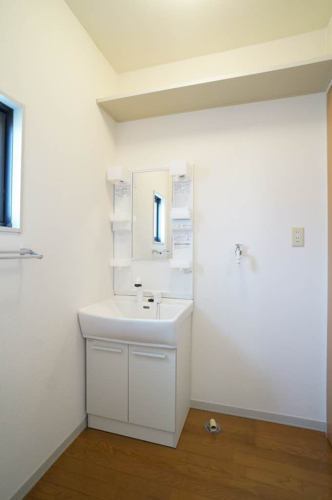 グランデュールＢ 202号-9