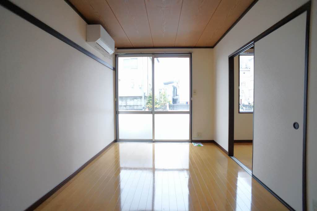 コ－ポ３８ 101号-2