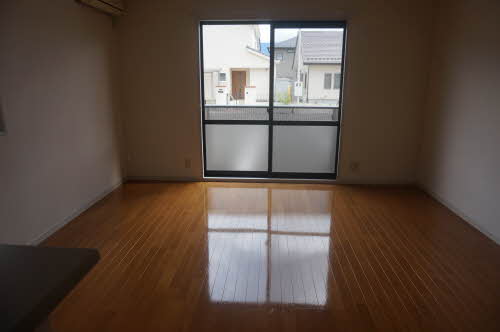 ファミーユ 102号-4