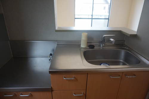 ファミーユ 102号-6