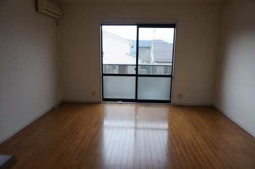 ファミーユ 202号-6