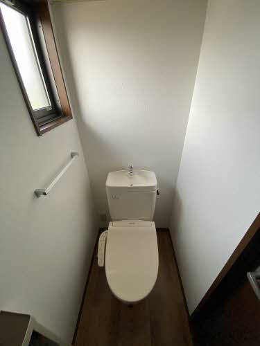 ヴィラ・クラシオンB 201号-6