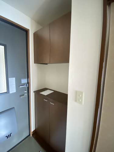 ヴィラ・クラシオンB 201号-8