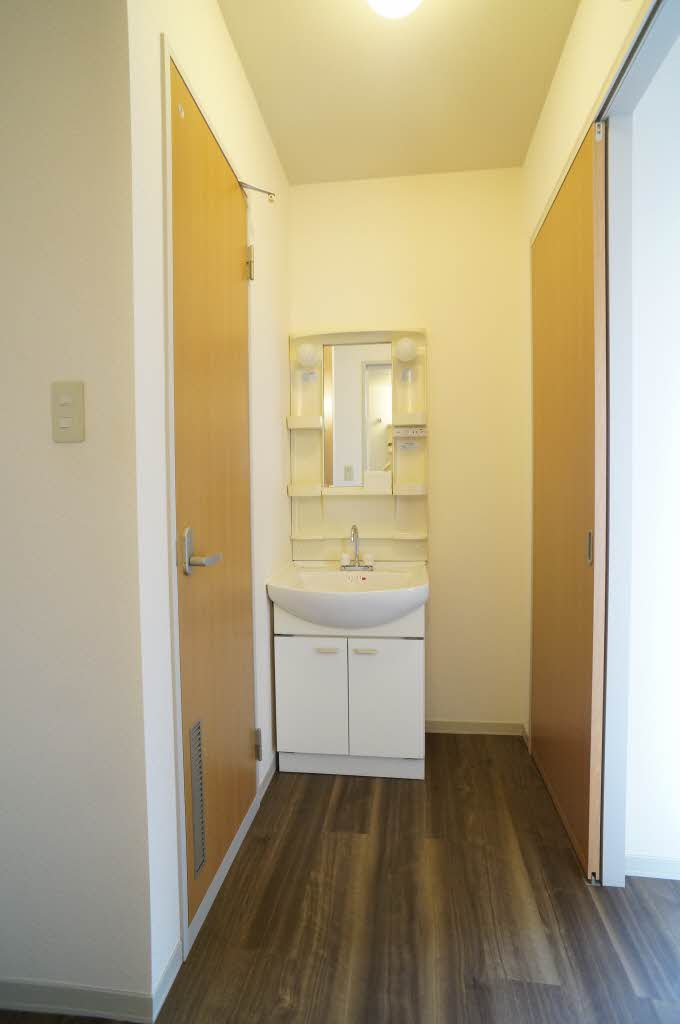 ガードナー長滝前 201号-9