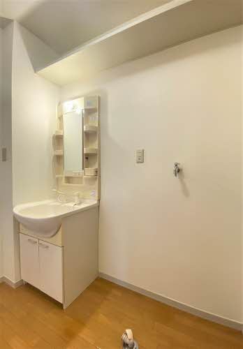 エターナルタウン E 201号-9