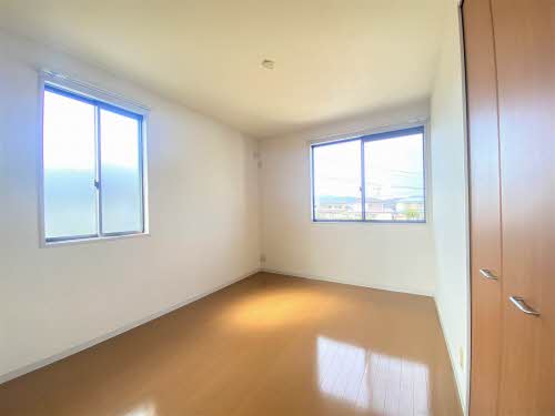 エターナルタウン E 201号-10