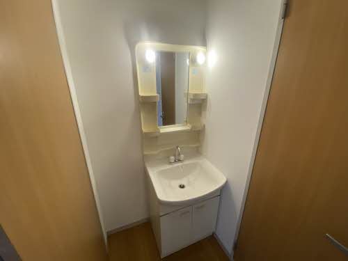 ハッピープレイス　Ｃ 105号-13