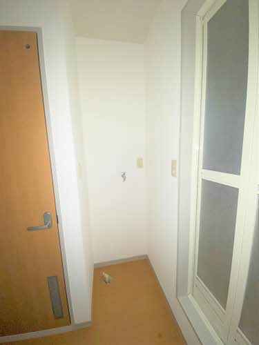 ハッピープレイス　Ｃ 202号-13