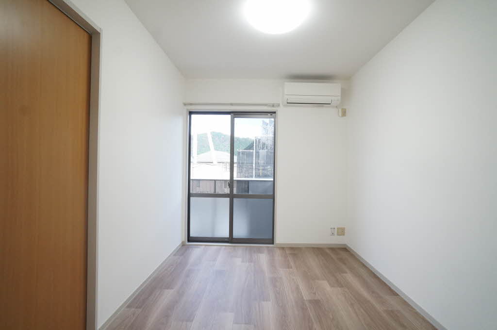 ハッピープレイス　Ｃ 203号-2