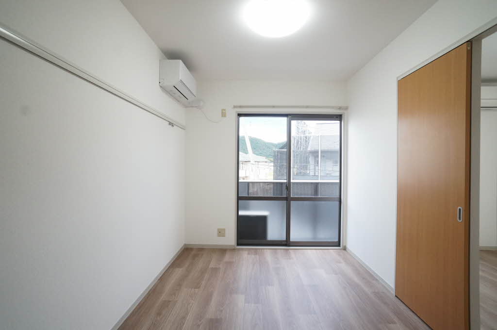 ハッピープレイス　Ｃ 203号-11