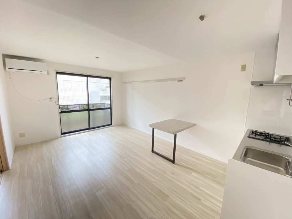 セントラルコーポ 102号-2