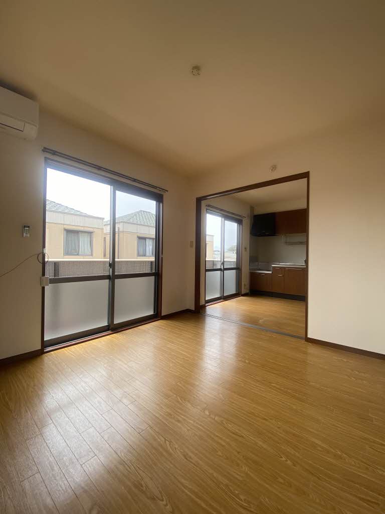 エミネンスⅡＣ 202号-2