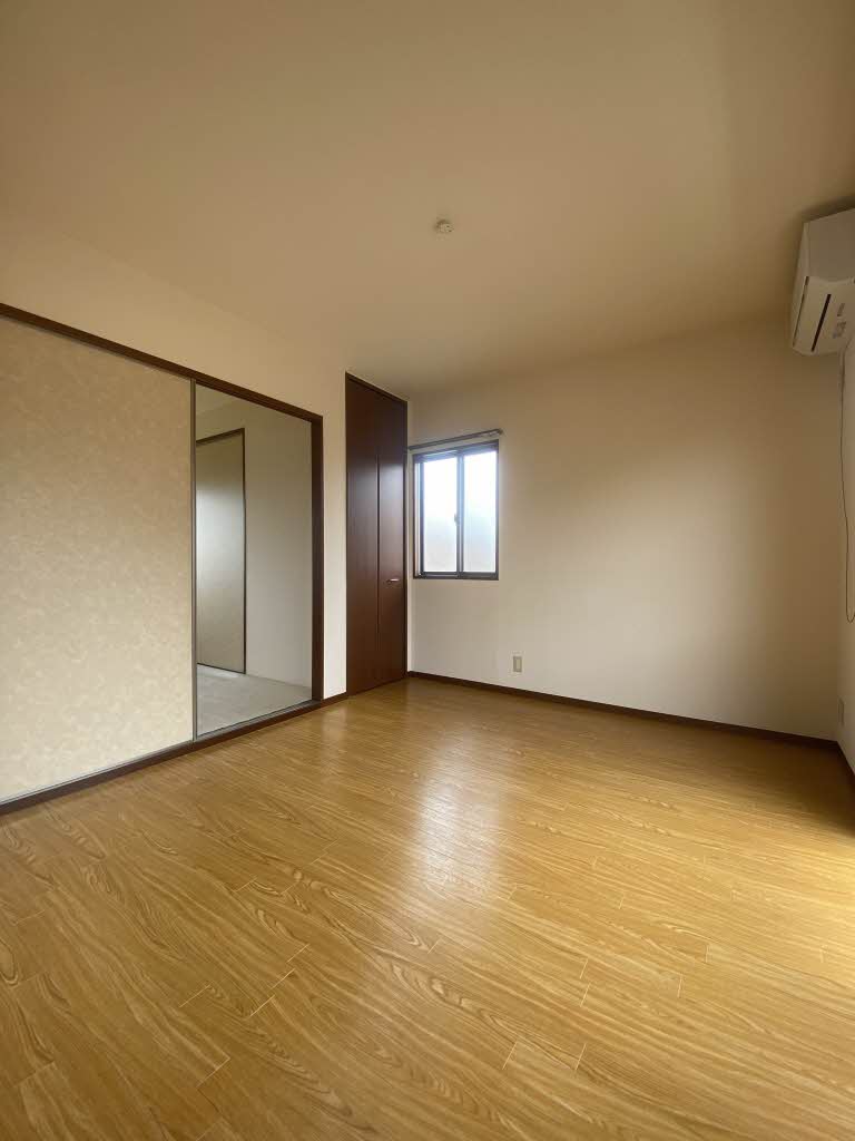 エミネンスⅡＣ 202号-3